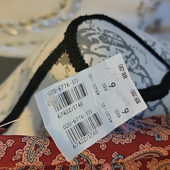 Harold's skirt fully lined - Picture 3 of 6